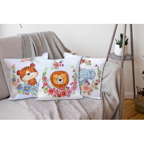 Cross-stitch kits Lion cub (Animals), AHP-014 by Abris Art - buy online! ✿ Fast delivery ✿ Factory price ✿ Wholesale and retail ✿ Purchase Cushion kits with cross stitch