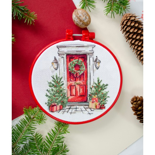 Cross-stitch kits Festive welcome (Winter tale) Cross-stitch kits Festive welcome (Winter tale)