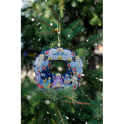 Cross-stitch kits three-dimensional decoration Nativity scene (Winter tale)