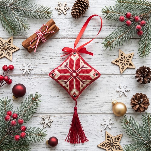Cross-stitch kits three-dimensional decoration Festive little angel (Winter tale), AHT-007  від Абрис Арт - купити з доставкою ✿ Найкраща ціна від виробника ✿ Оптом та в роздріб ✿ Придбати Cross stitch kits to create 3D decoration