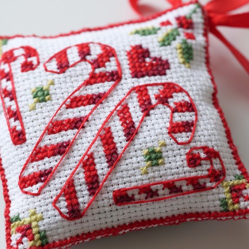 Cross-stitch kits three-dimensional decoration Christmas joy (Winter tale), AHT-008  від Абрис Арт - купити з доставкою ✿ Найкраща ціна від виробника ✿ Оптом та в роздріб ✿ Придбати Cross stitch kits to create 3D decoration