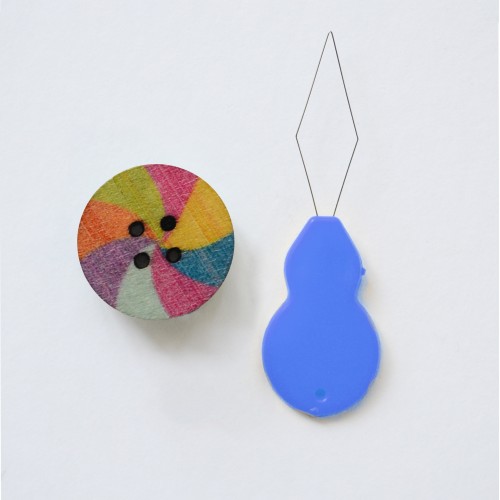 Magnetic needle holder and threader Magnetic needle holder and threader set (Magnetic needle holder and threader), MNT-001  від Абрис Арт - купити з доставкою ✿ Найкраща ціна від виробника ✿ Оптом та в роздріб ✿ Придбати Голкотримач та нитковдівач