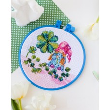 Cross-stitch kits Good luck in your hands