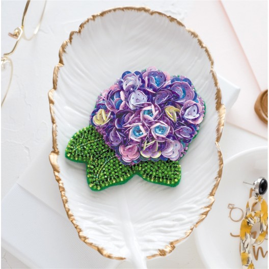 Decoration Beautiful hydrangea, AD-065 by Abris Art - buy online! ✿ Fast delivery ✿ Factory price ✿ Wholesale and retail ✿ Purchase Kits for creating brooches (jewelry) with beads