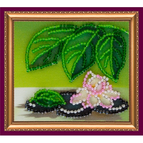 Madonna Lily, AMA-038 by Abris Art - buy online! ✿ Fast delivery ✿ Factory price ✿ Wholesale and retail ✿ Purchase Kits for embroidery magnets with beads on canvas