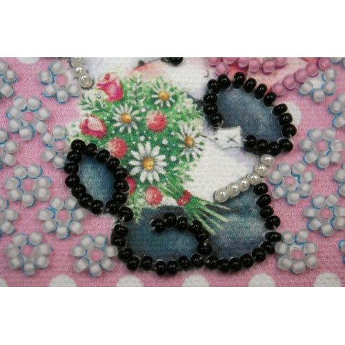 Magnets Bead embroidery kit Bear and Camomiles, AMA-129 by Abris Art - buy online! ✿ Fast delivery ✿ Factory price ✿ Wholesale and retail ✿ Purchase Kits for embroidery magnets with beads on canvas