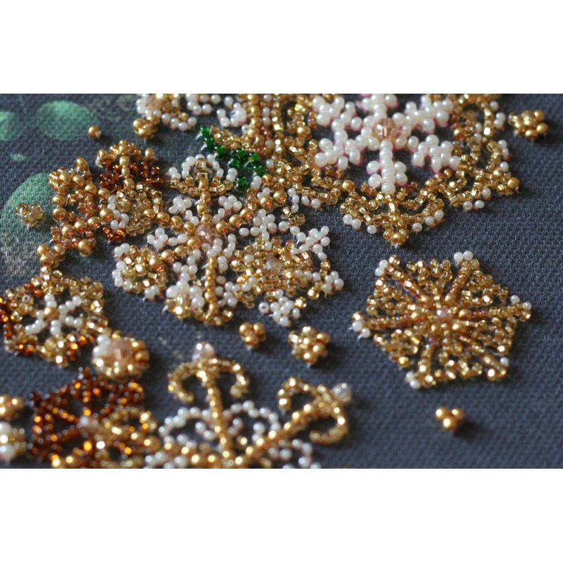 Bead Embroidery Kit on Art Canvas "New year wreath"