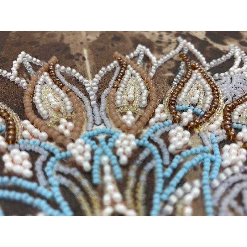 Bead Embroidery Kit on Art Canvas "Savannah Pride"