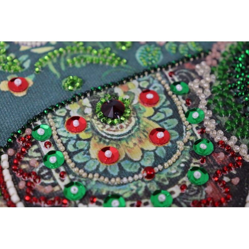 Bead Embroidery Kit on Art Canvas "Majestic wisdom"