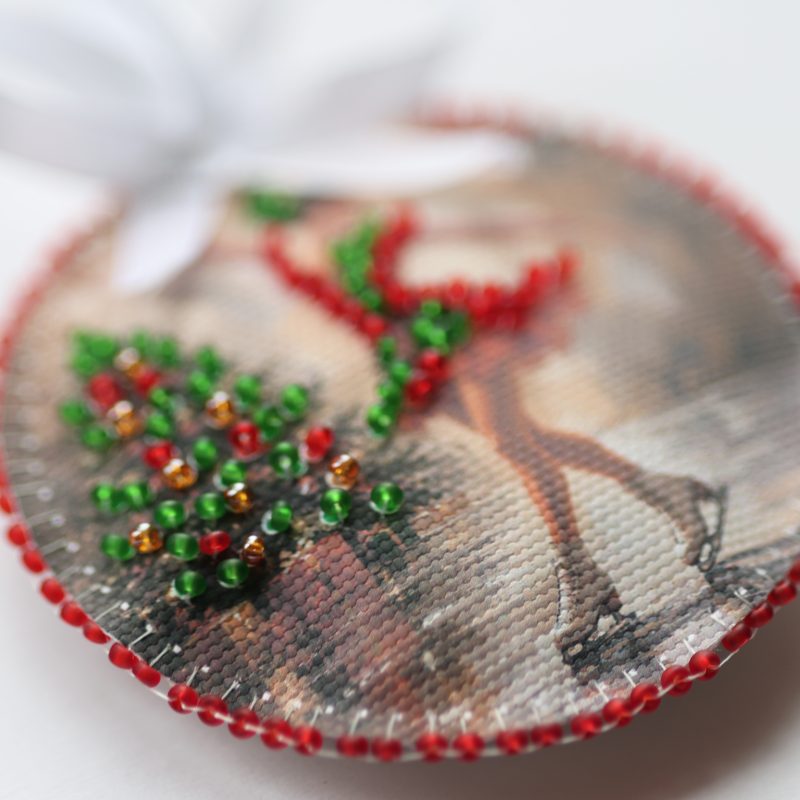 Christmas Ornament Bead Embroidery Kit "Dance on Ice"
