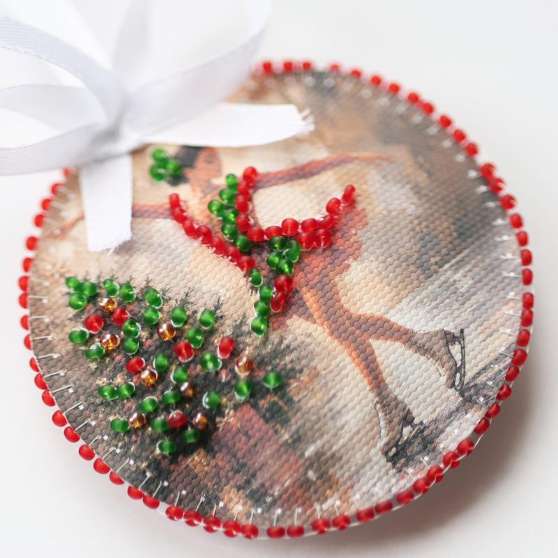 Christmas Ornament Bead Embroidery Kit "Dance on Ice"