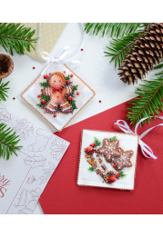 Christmas Ornament Bead Embroidery Kit "Holiday baking"