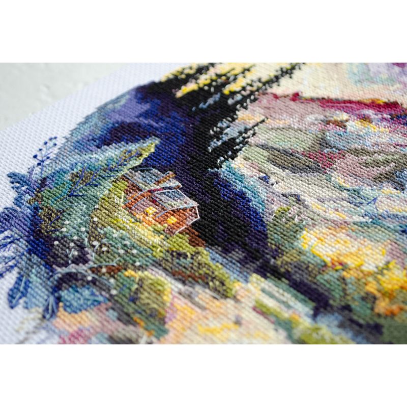Cross Stitch Kit "On top of the world"