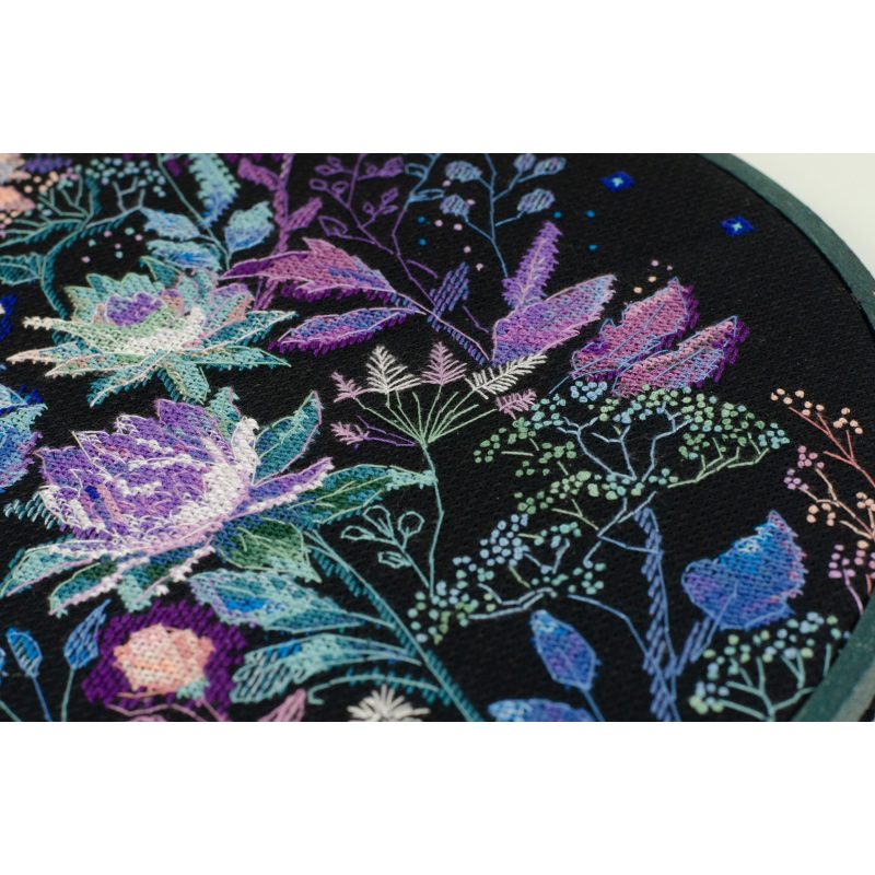 Cross Stitch Kit "Night euphoria"