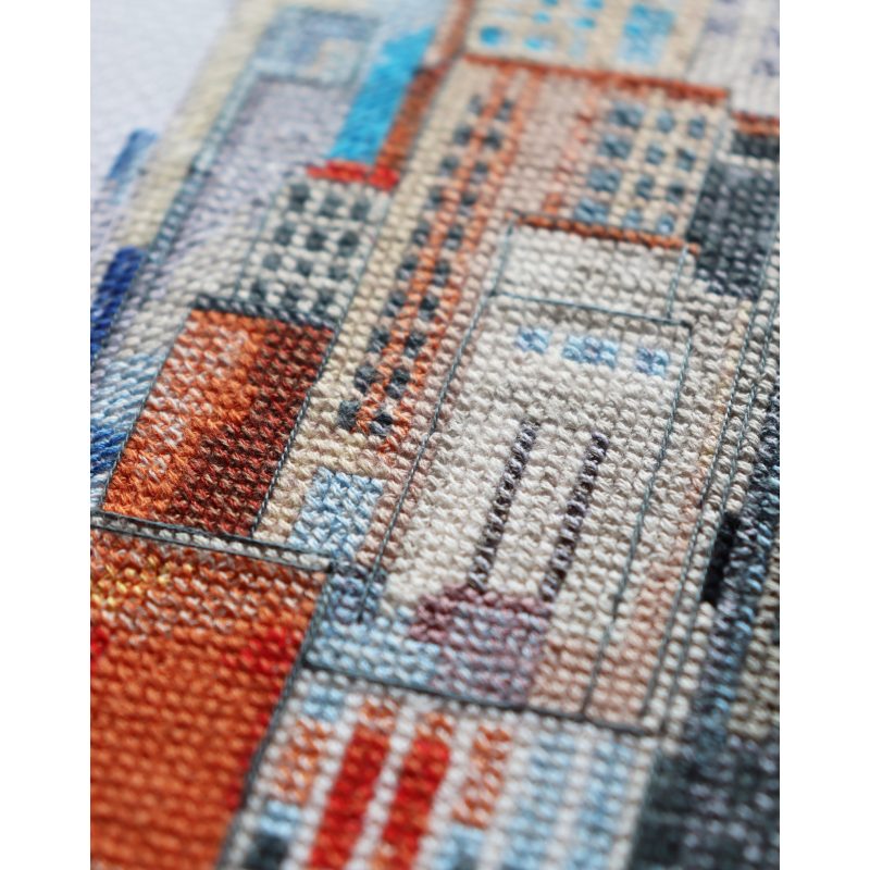 Cross Stitch Kit "Big city life"