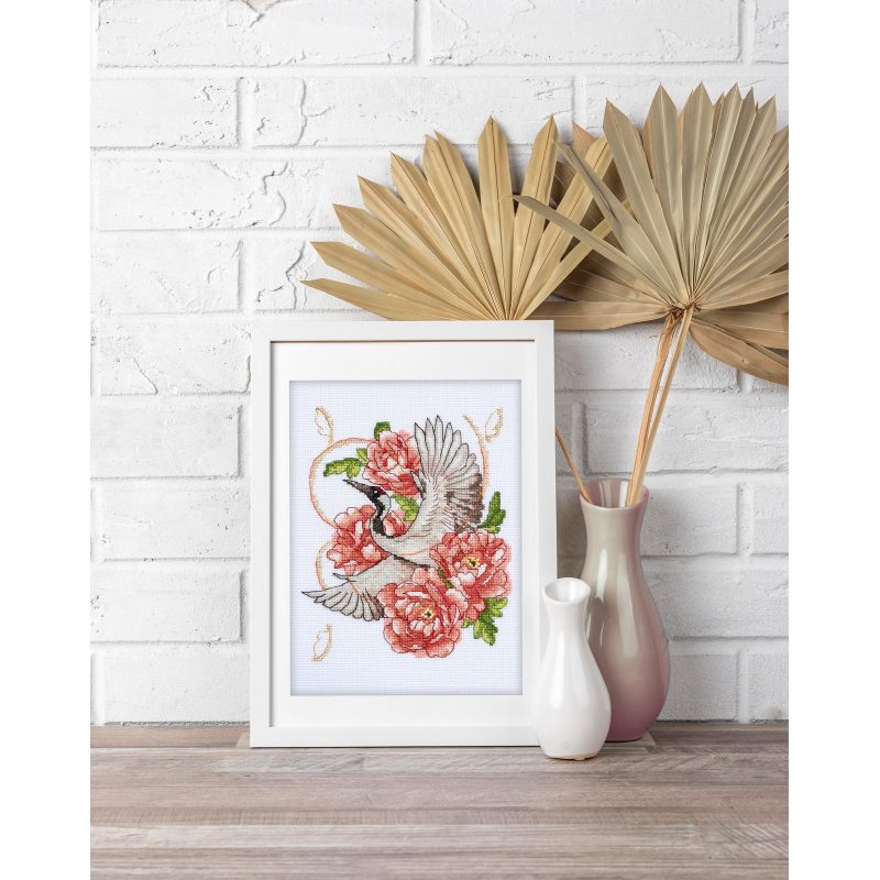 Cross Stitch Kit "On wings to the dream"