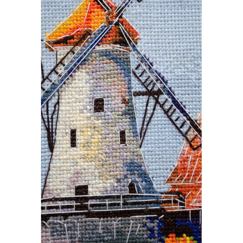 Cross Stitch Kit "The melody of the autumn wind"