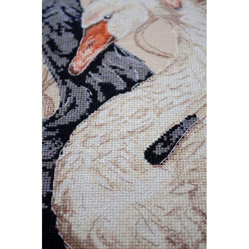 Cross Stitch Kit "Swans of love"