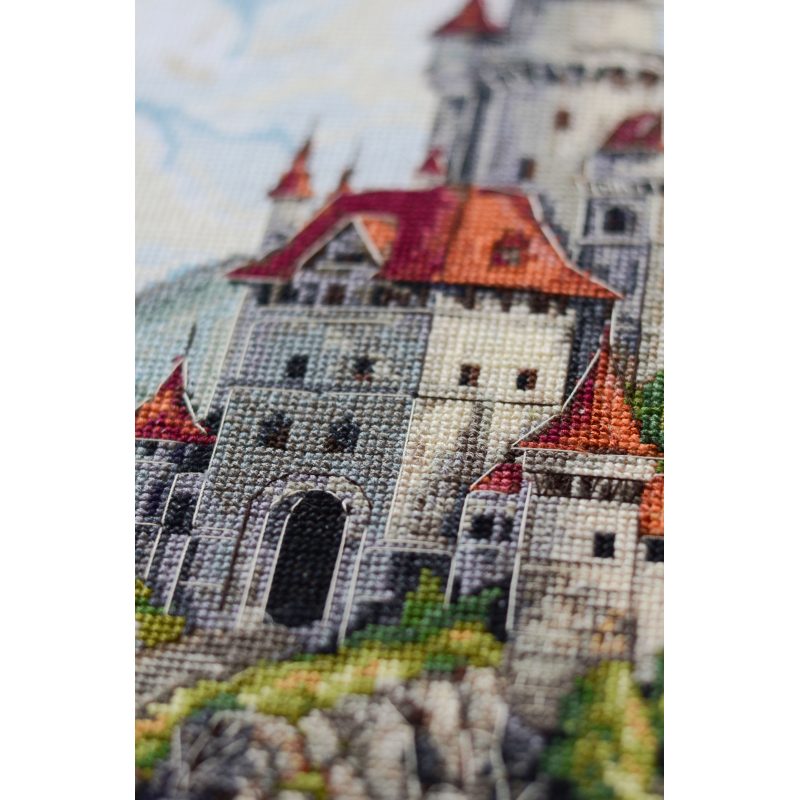 Cross Stitch Kit "Among the Clouds"