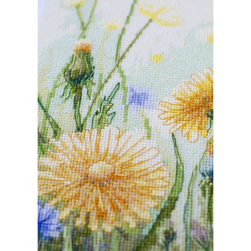 Cross Stitch Kit "Whispering Grass"