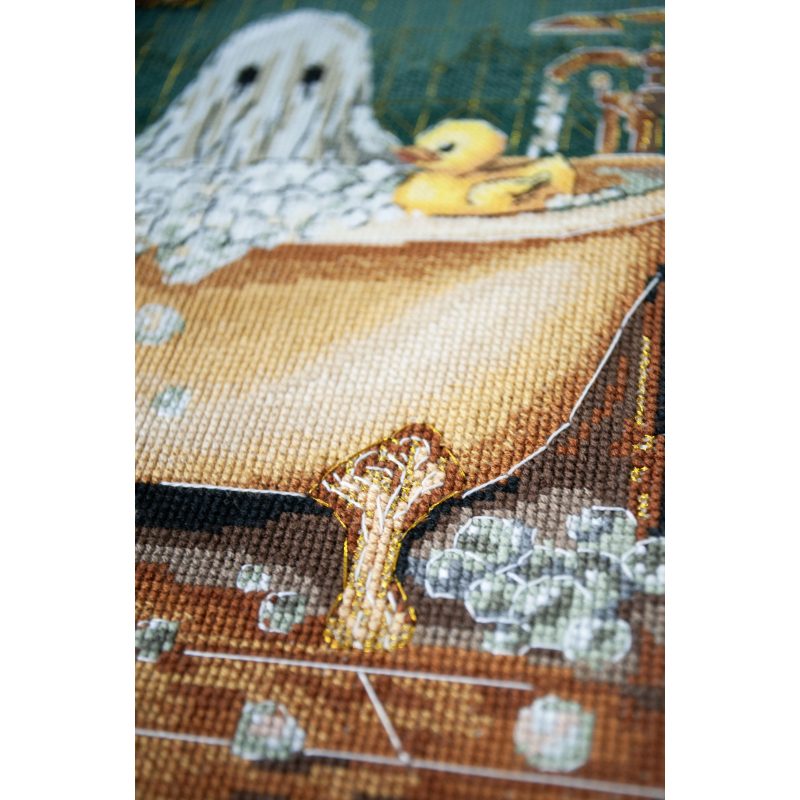 Cross Stitch Kit "Domestic ghost"