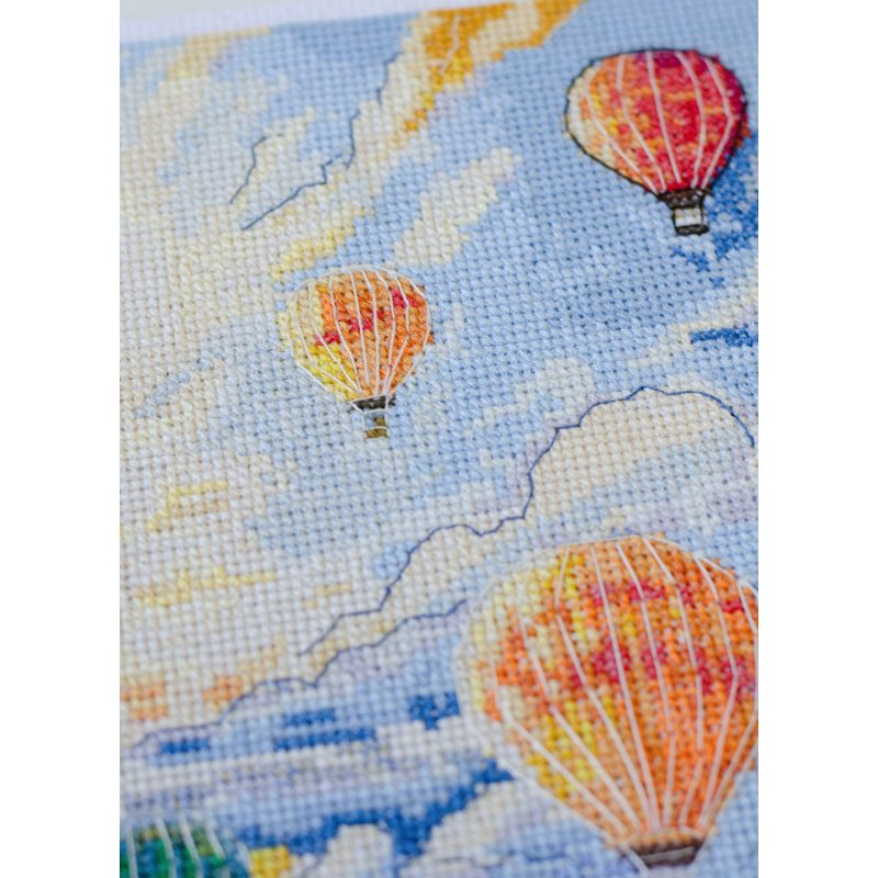 Cross Stitch Kit "Flight towards the sun"