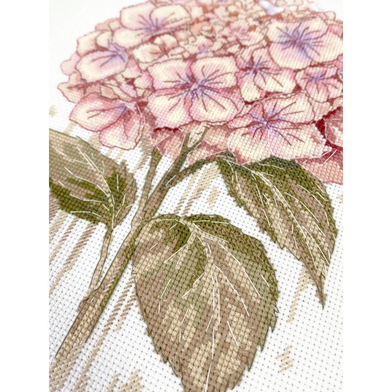 Cross Stitch Kit "A Fragile Bloom"