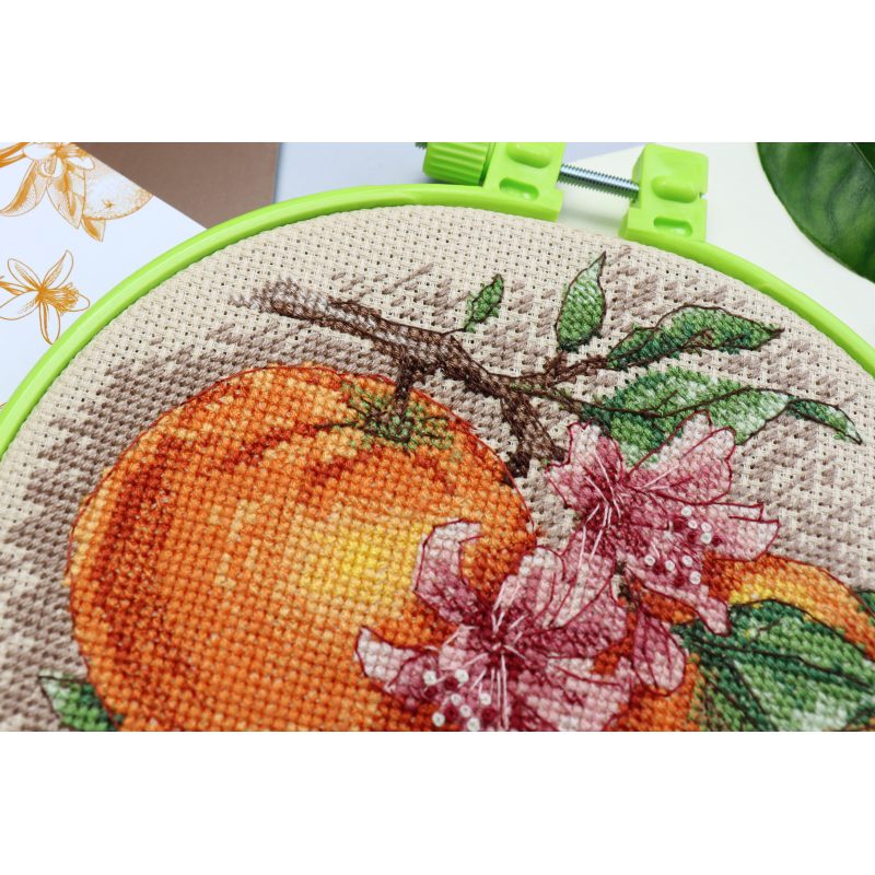 Cross Stitch Kit "Citrus notes"