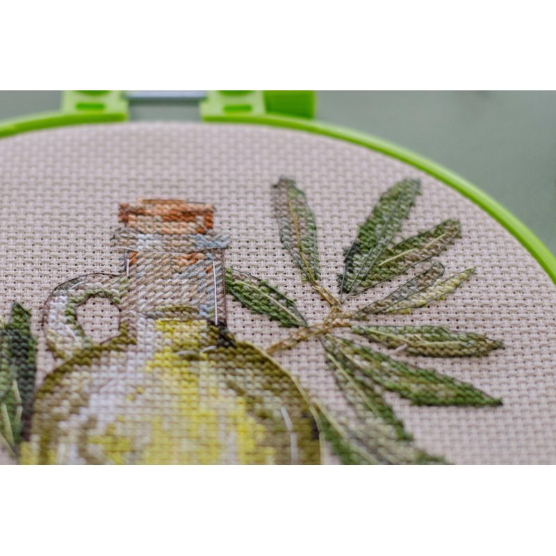 Cross Stitch Kit "Olive aroma"
