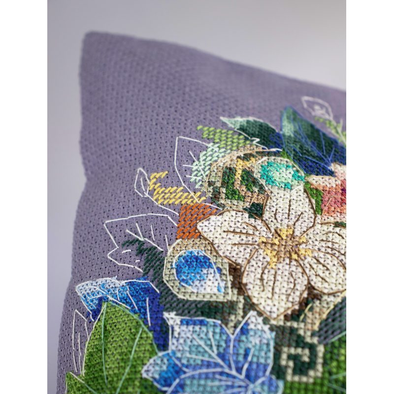 Cross Stitch Kit "An exquisite holiday"