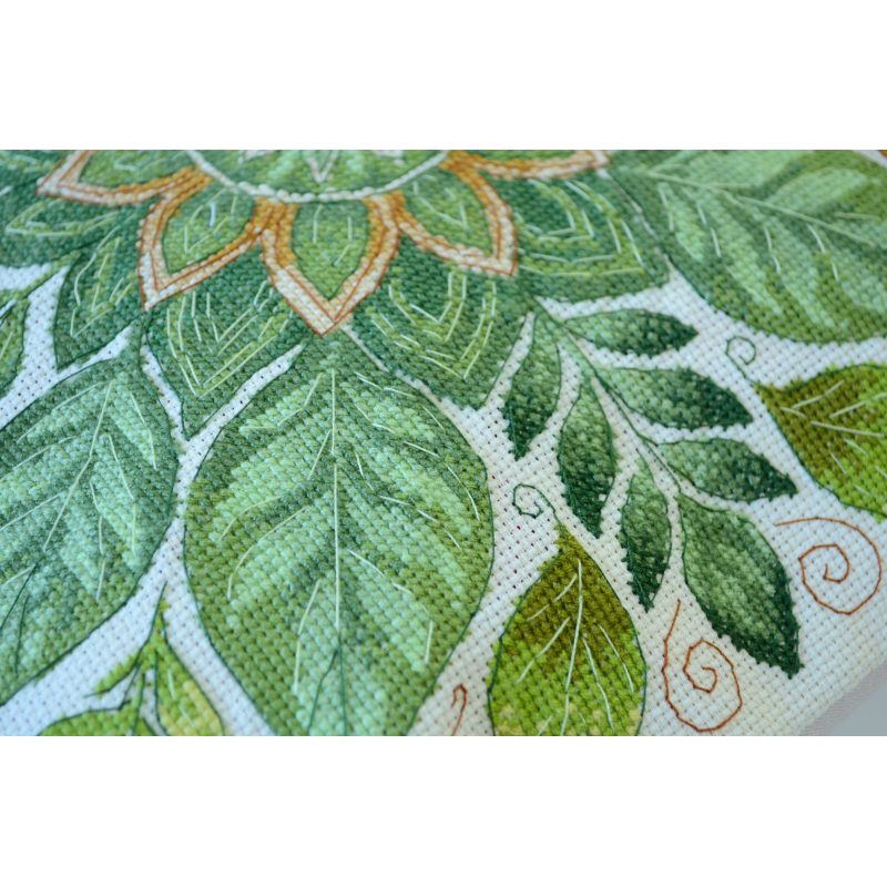 Cross Stitch Kit "Dance of the leaves"