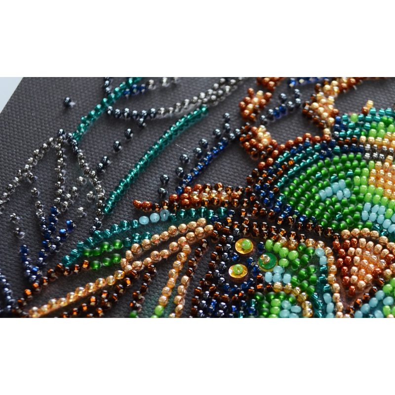 Midi Bead Embroidery Kit on Art Canvas "Emerald beetle"