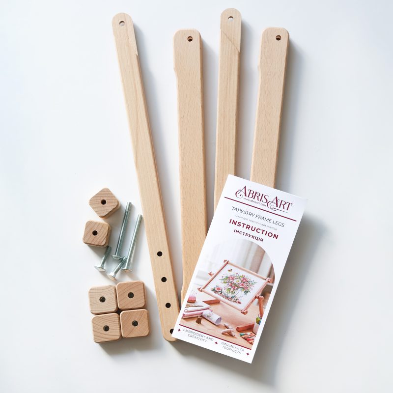 Universal legs for tapestry hoops (frame hoops)
