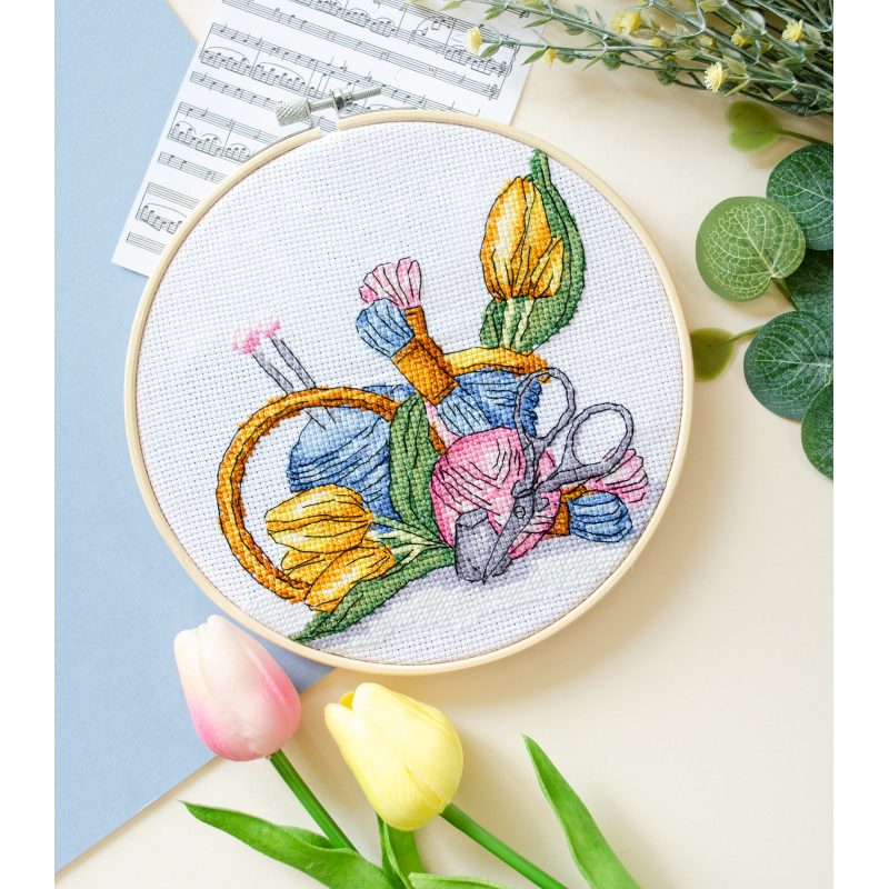 Wooden embroidery hoop d-165 mm