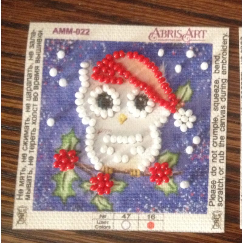 Mini Bead Embroidery Magnet Kit "Little owl and mistletoe"