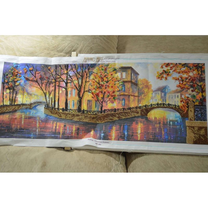 Bead Embroidery Kit on Art Canvas "Gold reflections"