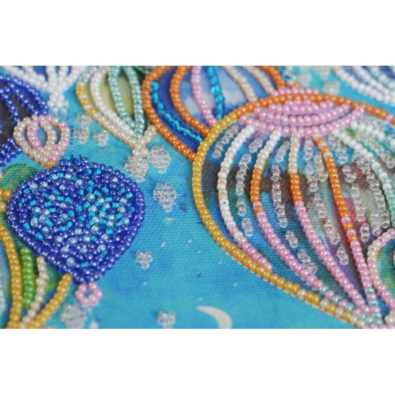 Набір для вишивання бісером на художньому полотні "В небо"