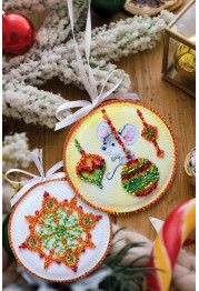 Christmas Ornament Bead Embroidery Kit "Little mouse"