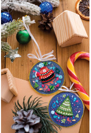 Christmas Ornament Bead Embroidery Kit "Holiday of bear"