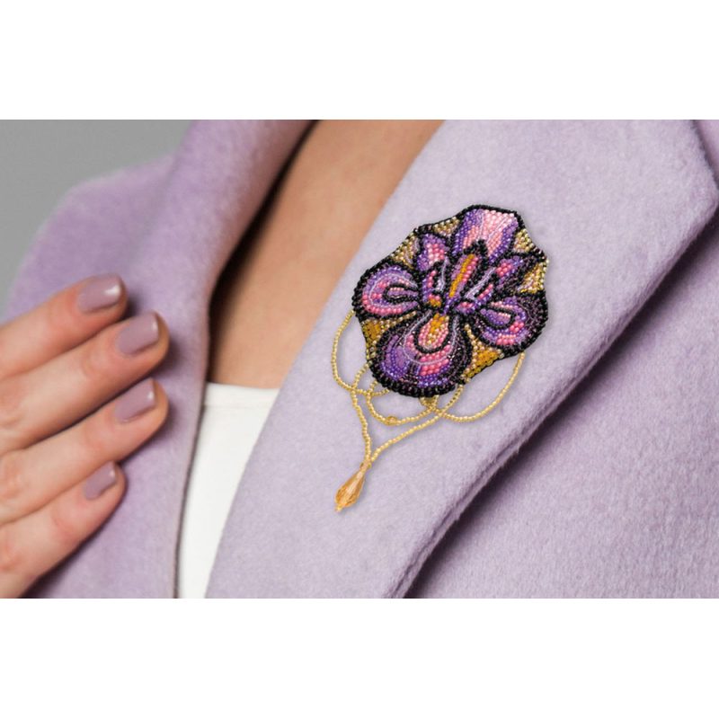 Christmas Ornament Bead Embroidery Kit "Flower-de-luce"