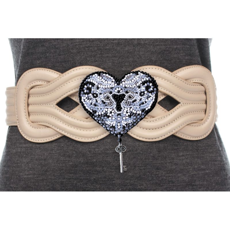Christmas Ornament Bead Embroidery Kit "The key to the heart-2"