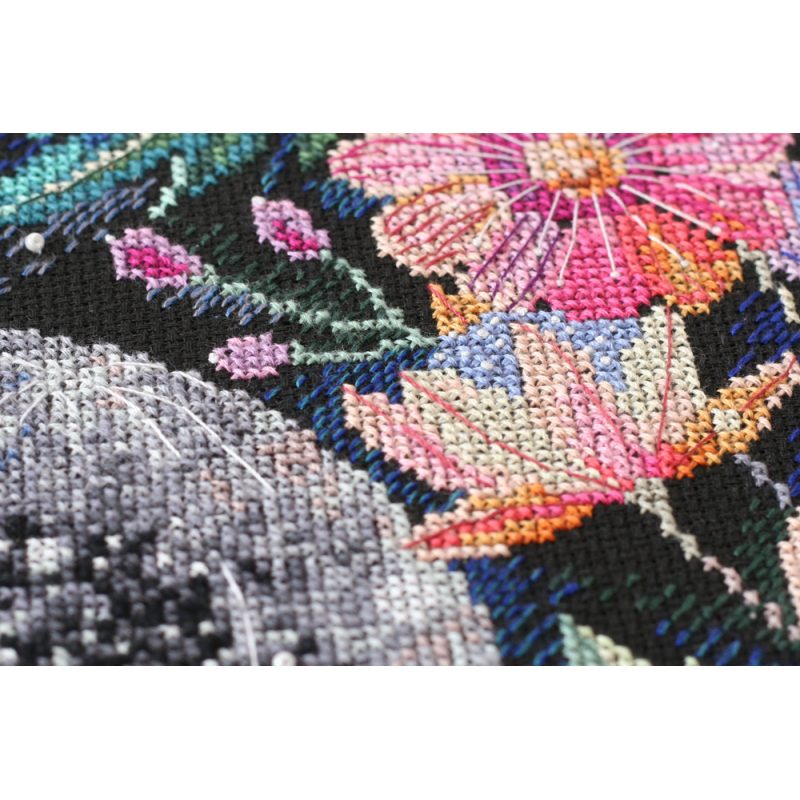 Cross Stitch Kit "Moon secrets"