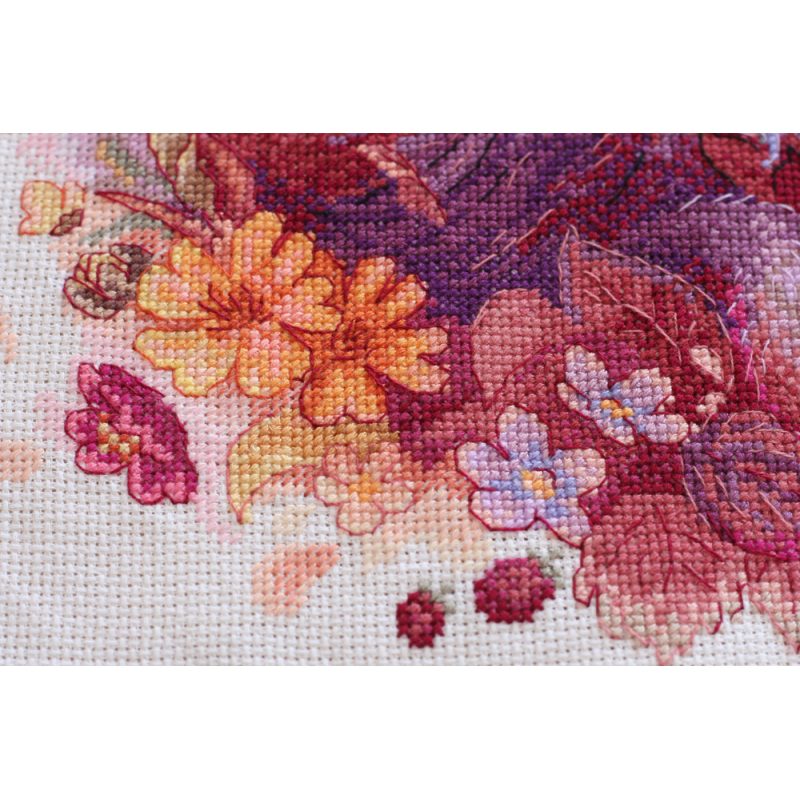 Cross Stitch Kit "Soft Paws"