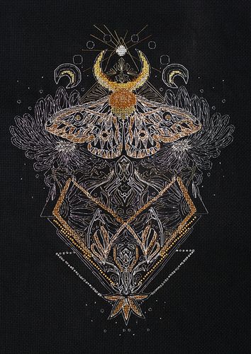 Cross Stitch Kit "Night moth"
