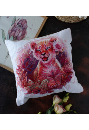 Cross Stitch Kit "Little lioness"