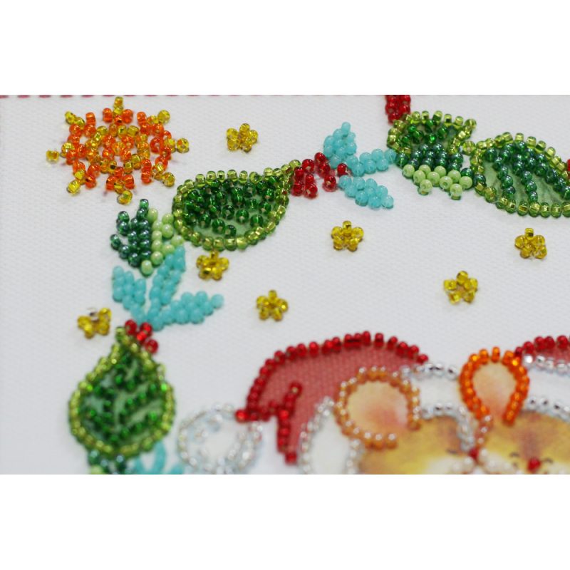 Mini Bead Embroidery Kit on Art Canvas "Kisses"