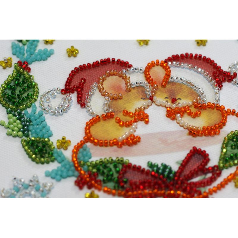 Mini Bead Embroidery Kit on Art Canvas "Kisses"