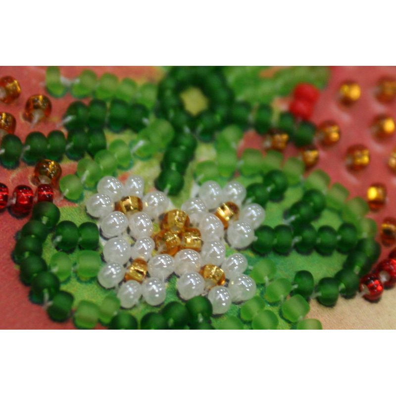 Bead Embroidery Magnet Kit "Strawberry"