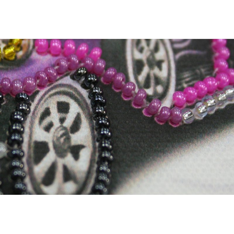 Bead Embroidery Magnet Kit "Retro Car"