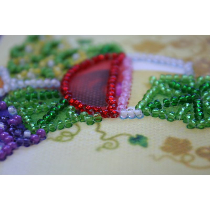 Набір-магніт для вишивання бісером "Келих вина"